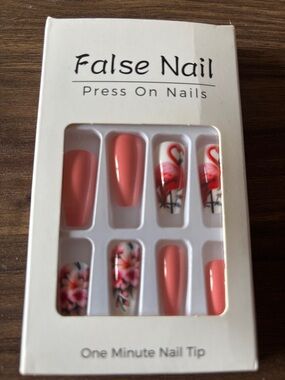 False Nail Press-On Set - Coral Pink Flamingo & Floral Design